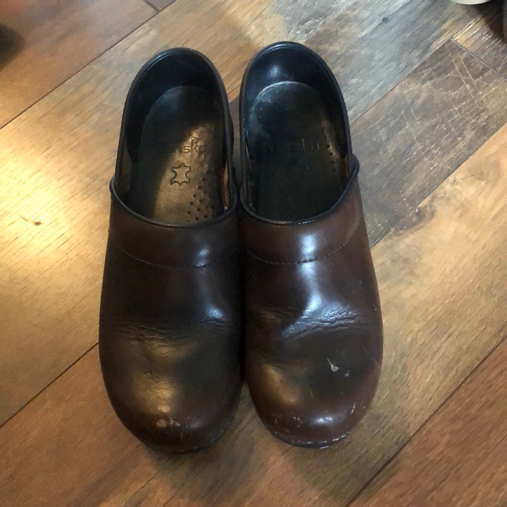 Dansko shoes.